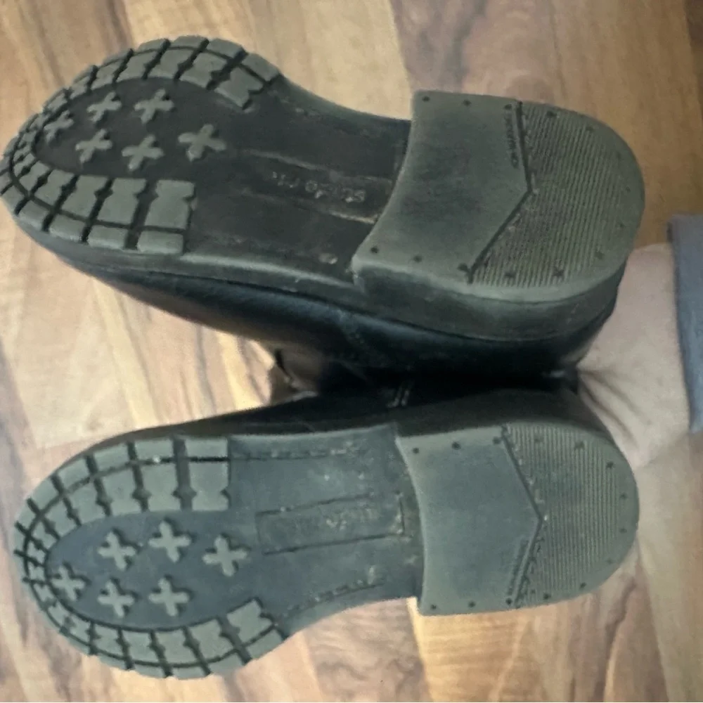 Stride Rite Black Quilted Buckle Boots